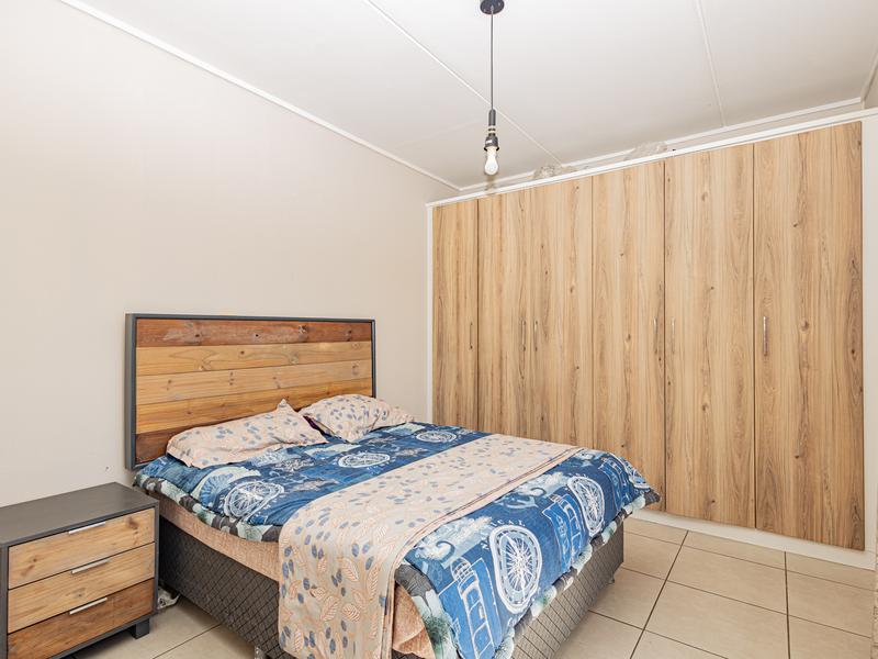 1 Bedroom Property for Sale in Sandown Western Cape